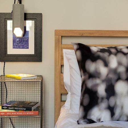 Holyrood Park City Centre Apartment エディンバラ エクステリア 写真