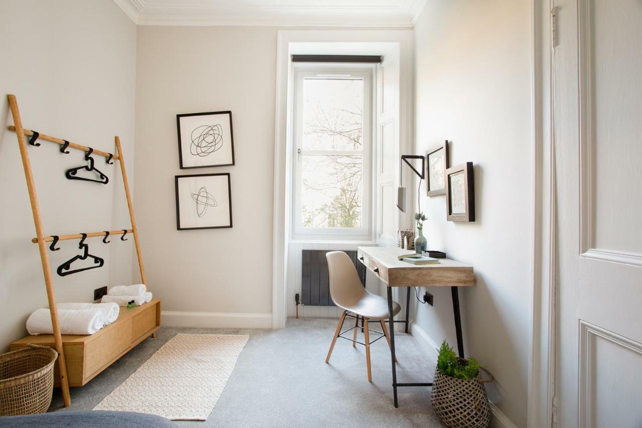 Holyrood Park City Centre Apartment エディンバラ エクステリア 写真